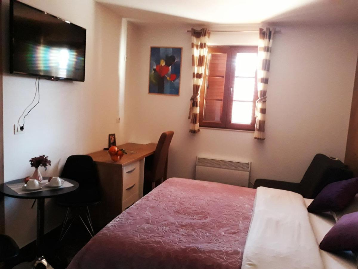 Tilia Hotel Cetinje Kültér fotó
