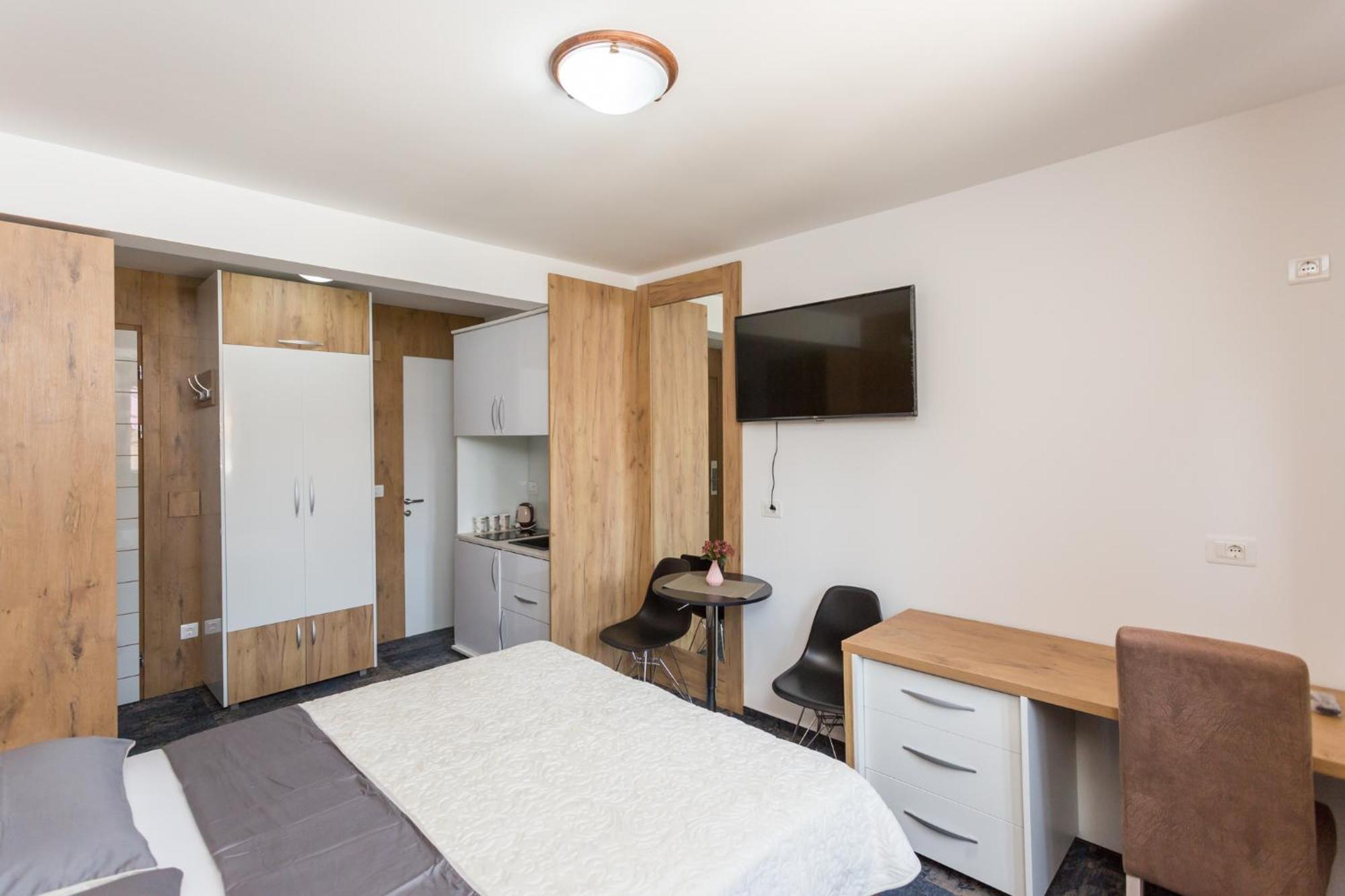 Tilia Hotel Cetinje Kültér fotó