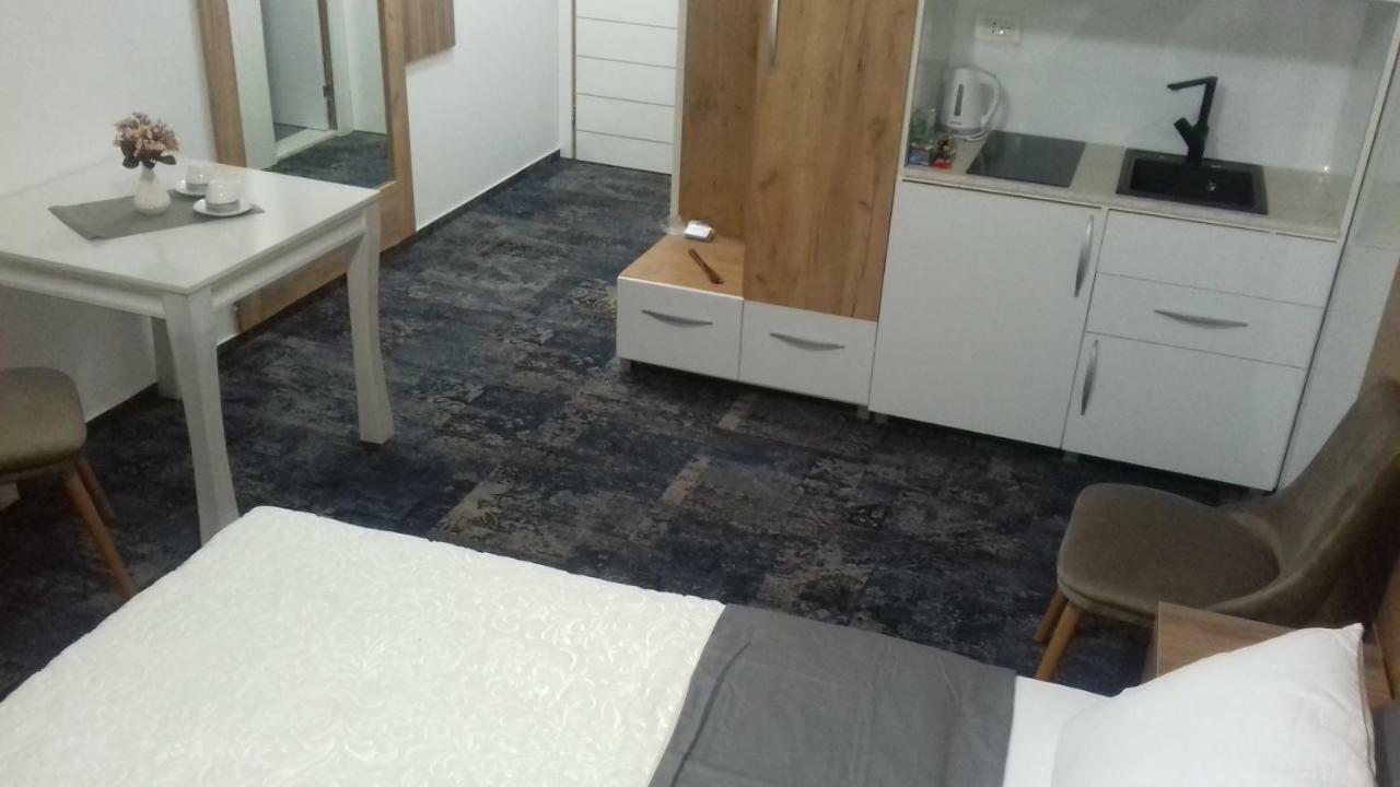Tilia Hotel Cetinje Kültér fotó