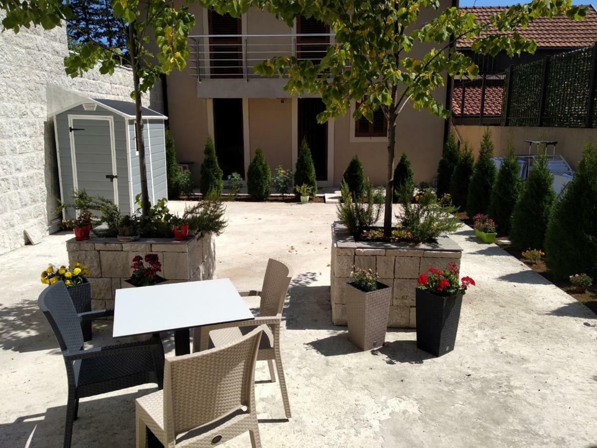 Tilia Hotel Cetinje Kültér fotó